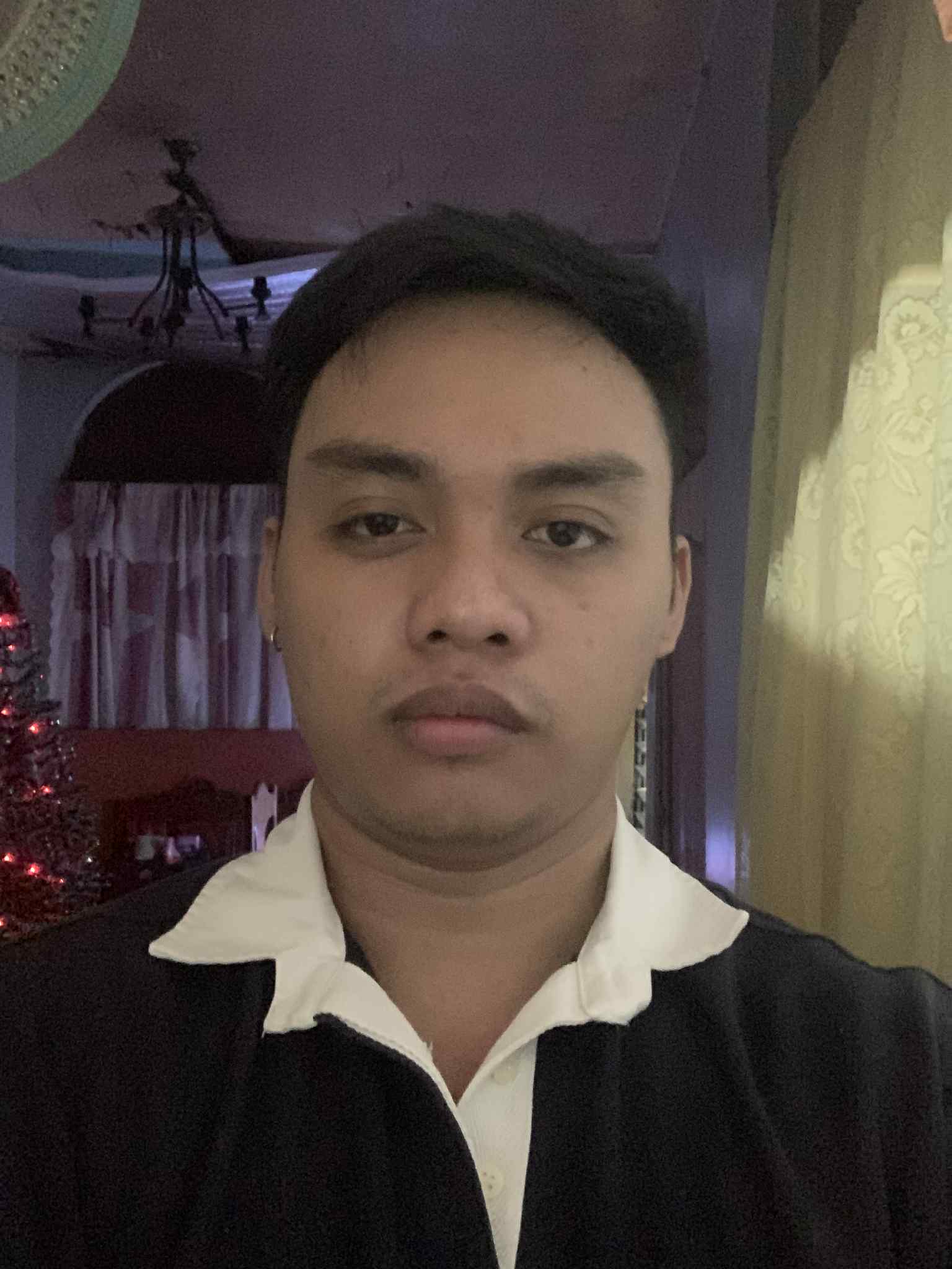 clarence . profile photo